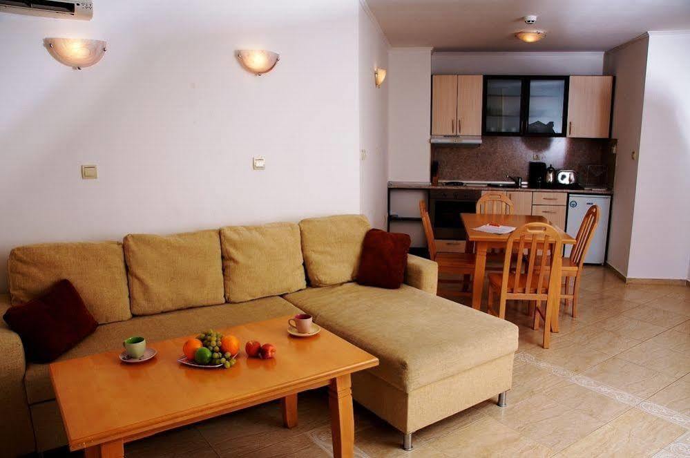 Diamond Apartments Święty Włas Zewnętrze zdjęcie