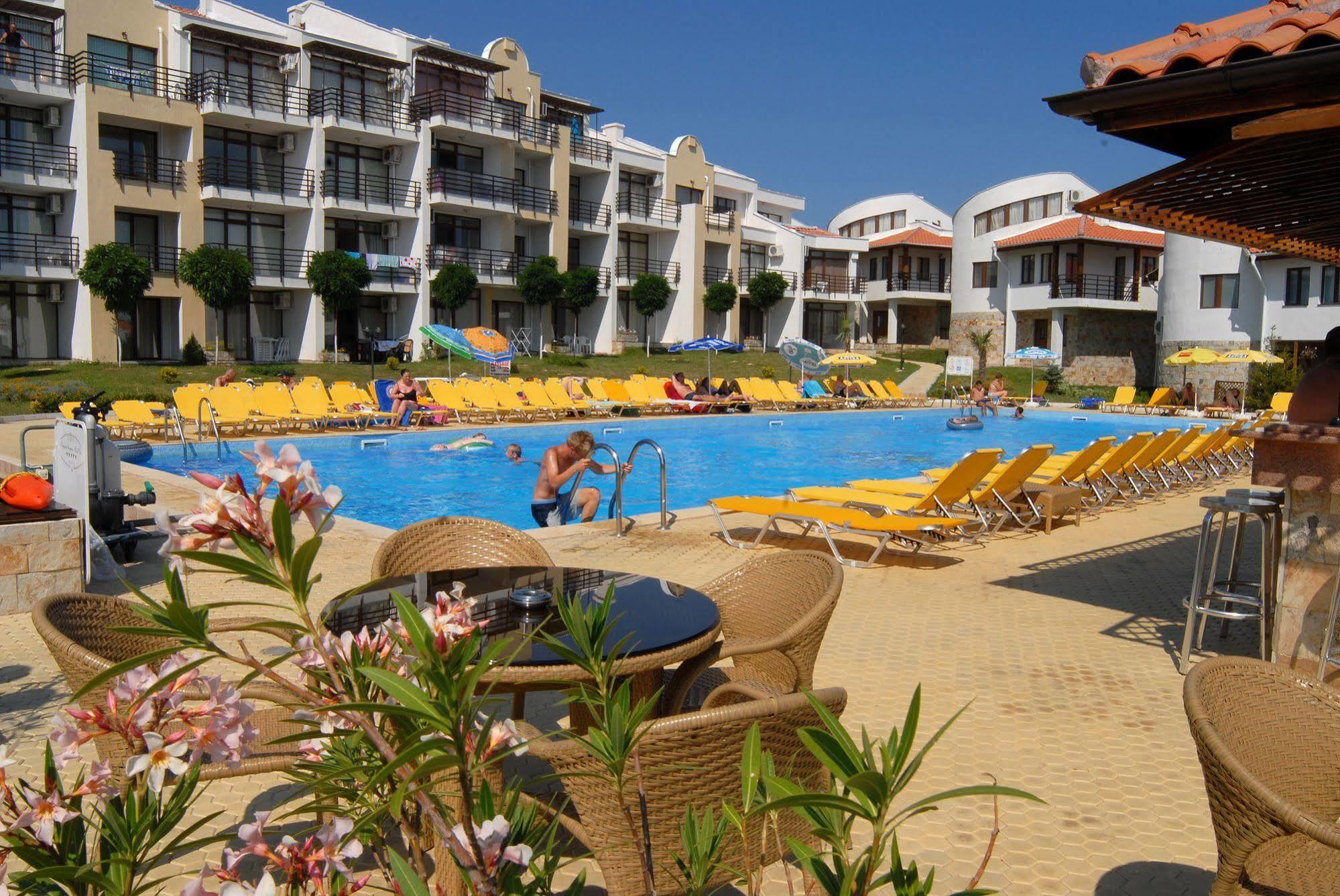 Diamond Apartments Święty Włas Zewnętrze zdjęcie